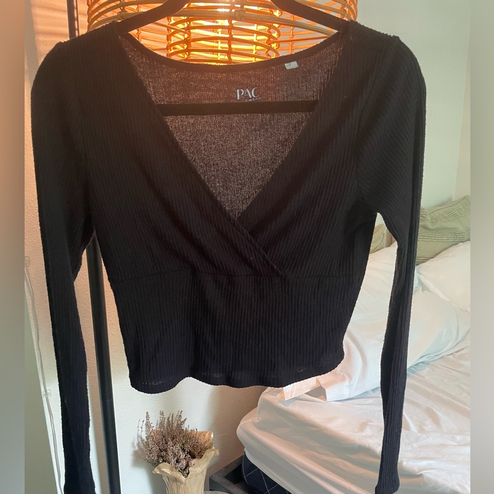 PacSun Crossed Crop Top